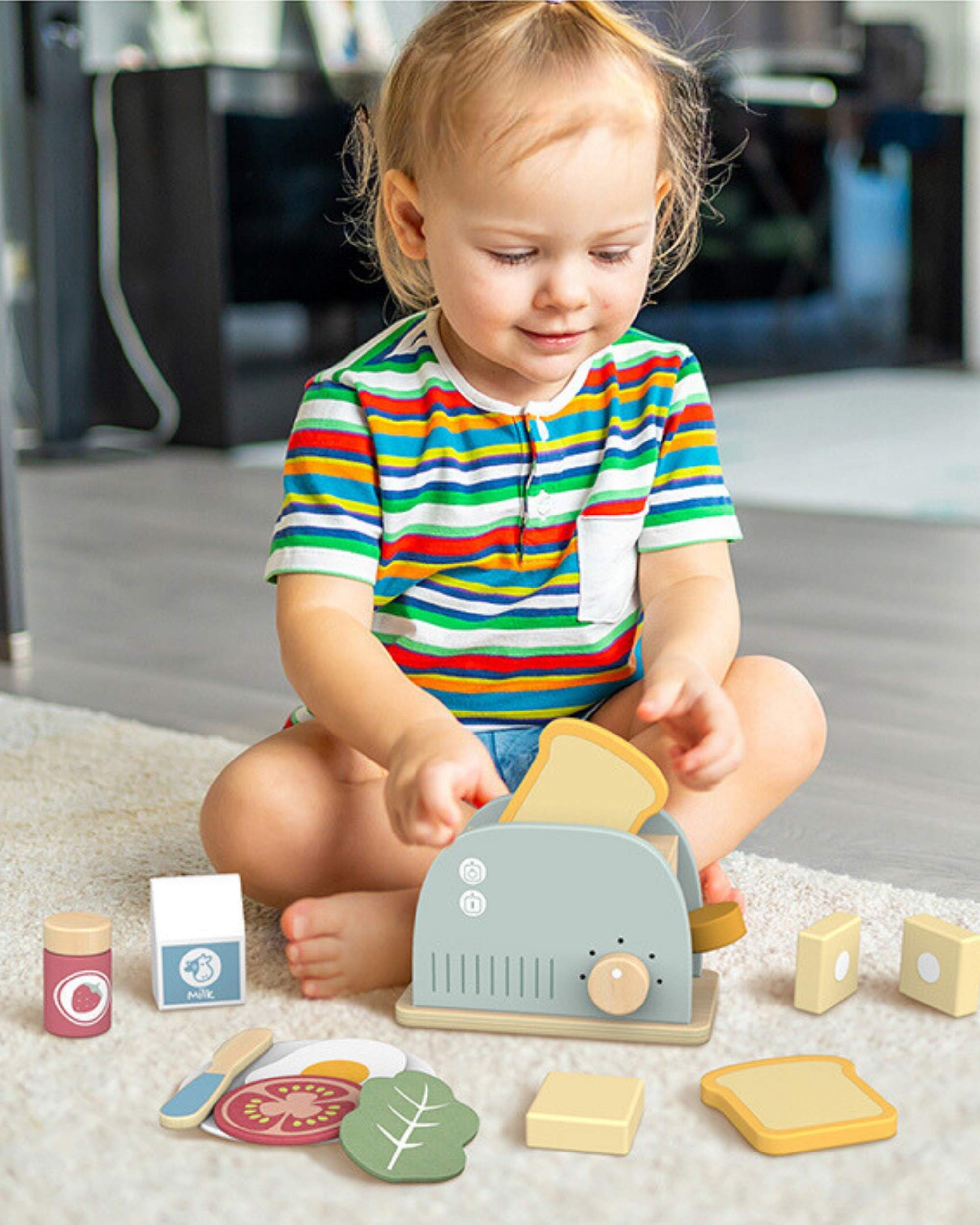 Wooden Toaster Toy Set